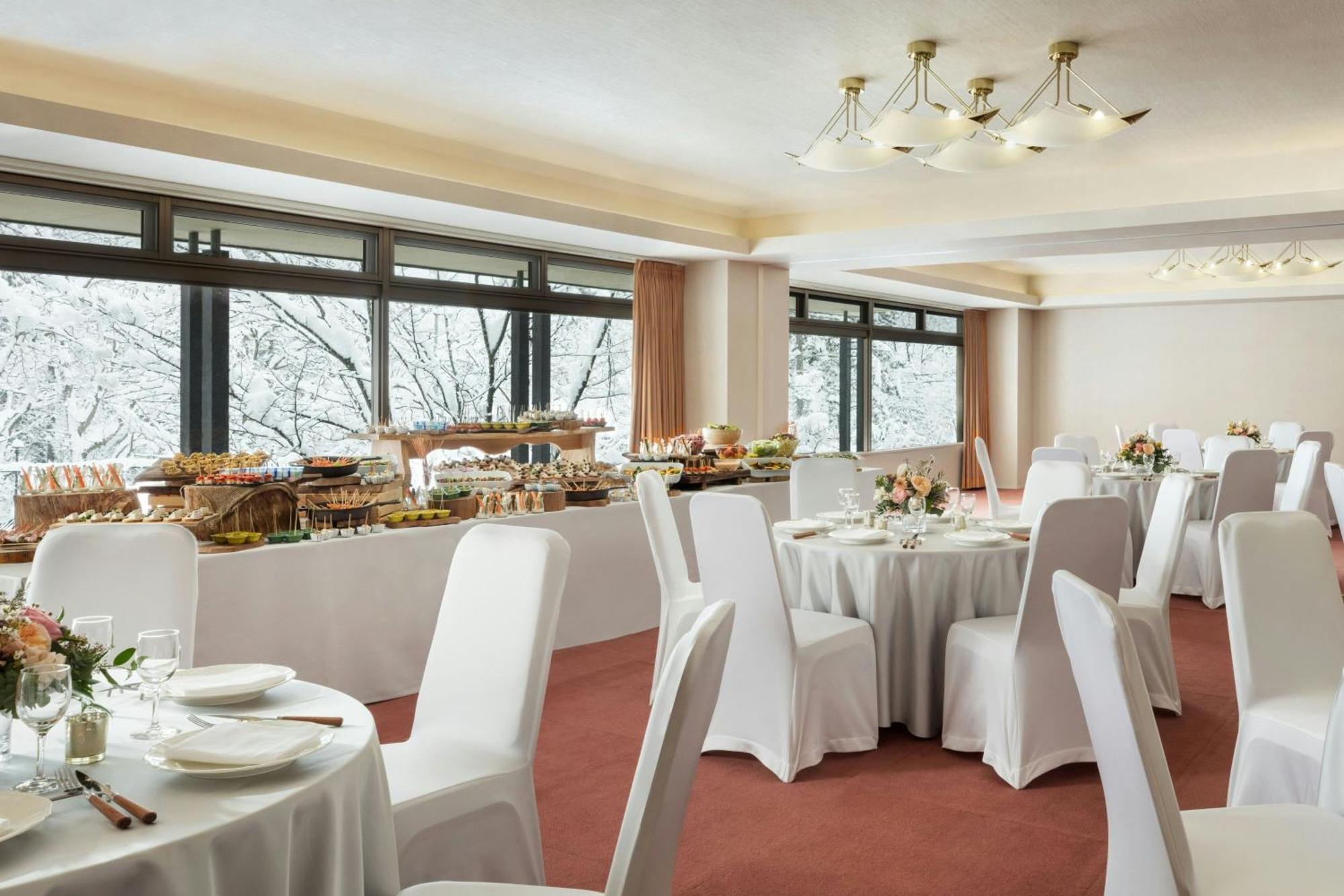 Courtyard By Marriott Hakuba Hotel Exterior foto